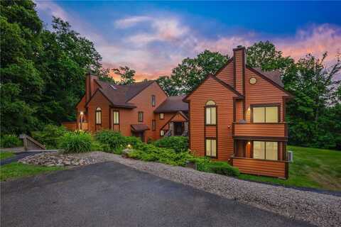 4704 Swiss Mountain Dr, Seven Springs, PA 15622