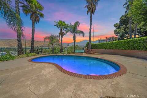 33708 Washington Drive, Yucaipa, CA 92399