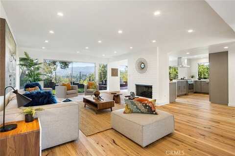 4747 El Caballero Drive, Tarzana, CA 91356