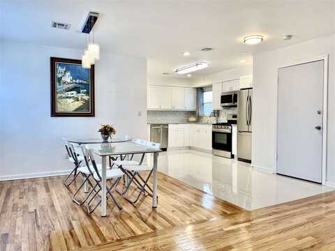 517 LIBERTY AVE, JC, Heights, NJ 07307
