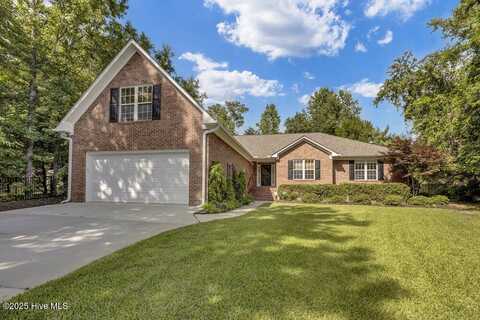 904 Woodridge Court SE, Leland, NC 28451