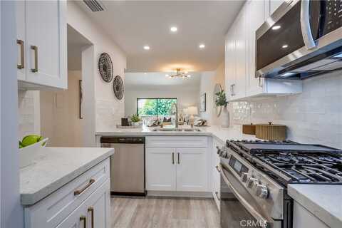 321 Orange Blossom, Irvine, CA 92618