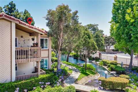 16521 Grunion Lane, Huntington Beach, CA 92649