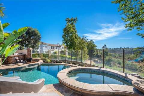 25 Thalia Street, Ladera Ranch, CA 92694