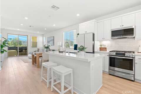 90 Harness Way, Rancho Mission Viejo, CA 92694