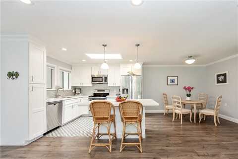811 Ronda Mendoza, Laguna Woods, CA 92637