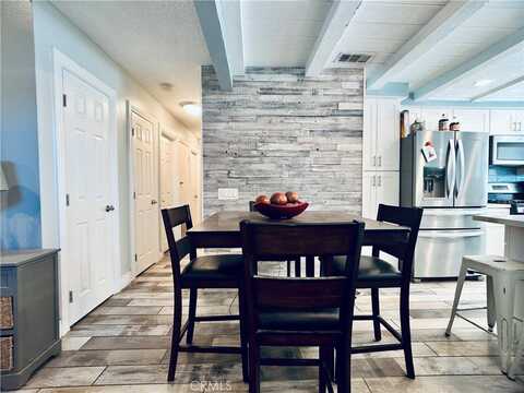 7707 Bolton Avenue, Riverside, CA 92503