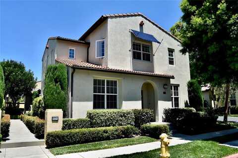 105 Waterman, Irvine, CA 92602