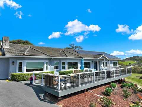 4710 Sleeping Indian Road, Fallbrook, CA 92028
