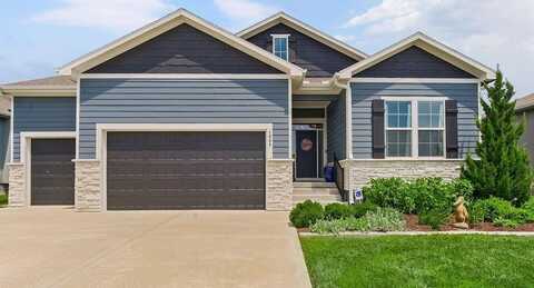 1034 SW Cheshire Drive, Lees Summit, MO 64083