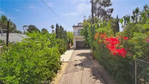 6648 Gaviota Avenue, Van Nuys, CA 91406