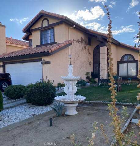 36901 33rd Street E, Palmdale, CA 93550
