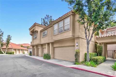 73 Cartier Aisle, Irvine, CA 92620