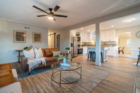 9166 Creekford DR, Lakeside, CA 92040