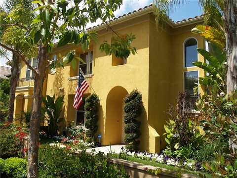 8 MINERAL KING, Irvine, CA 92602