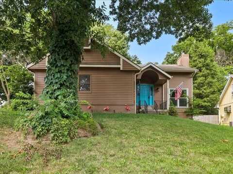 8600 N Troost Avenue, Kansas City, MO 64155