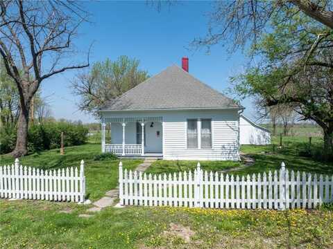 509 Gillilan Street, Jamesport, MO 64648