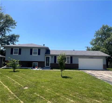 1424 S Olive Street, Ottawa, KS 66067