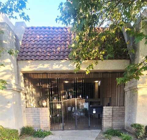21000 Parthenia Street, Canoga Park, CA 91304