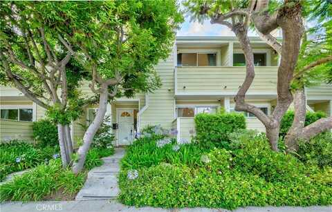 11861 Nebraska Avenue, Los Angeles, CA 90025