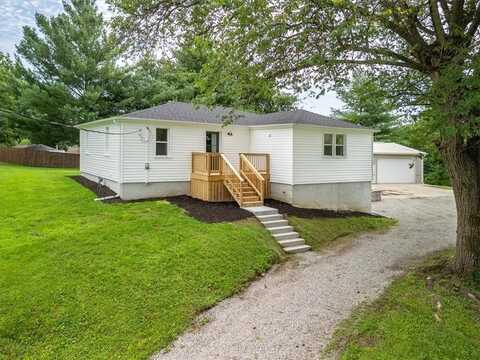 2832 Rushmore Lane, Saint Joseph, MO 64505