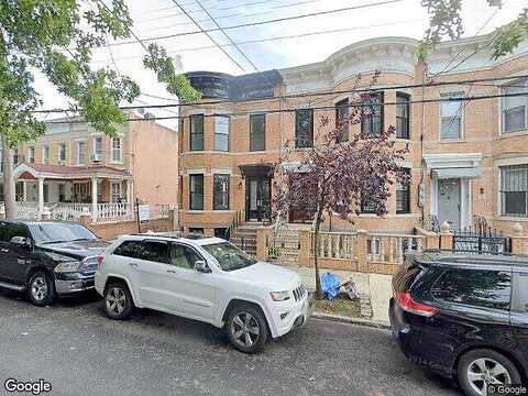 Grant, BROOKLYN, NY 11208