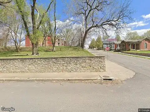 N 13Th St, Saint Joseph, MO 64501