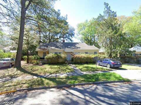 E 55Th St, Savannah, GA 31404