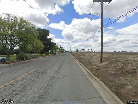 Iona Avenue, Hanford, CA 93230