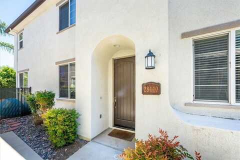 28440 Casselman Lane, Saugus, CA 91350
