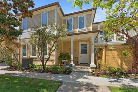 3201 4th Avenue Avenue, Corona del Mar, CA 92625