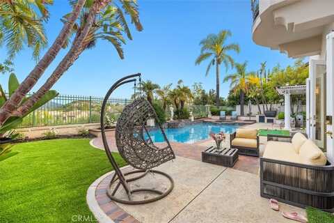 6 Sawmill, Rancho Santa Margarita, CA 92679