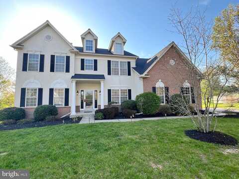 Cameron, EXTON, PA 19341