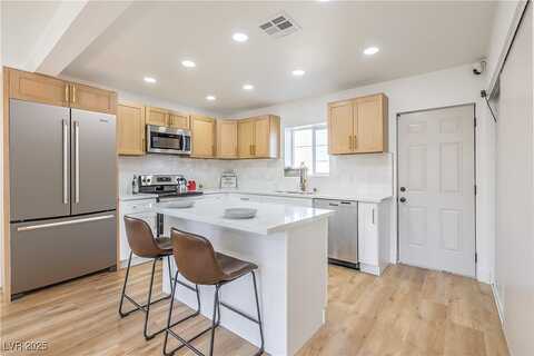 17Th, LAS VEGAS, NV 89104