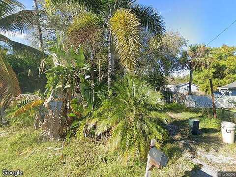 Ellis, NORTH FORT MYERS, FL 33903