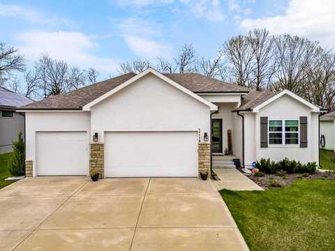 11115 N Hull Avenue, Kansas City, MO 64154