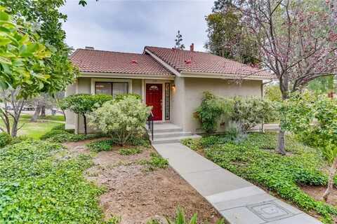 529 El Azul Circle, Oak Park, CA 91377