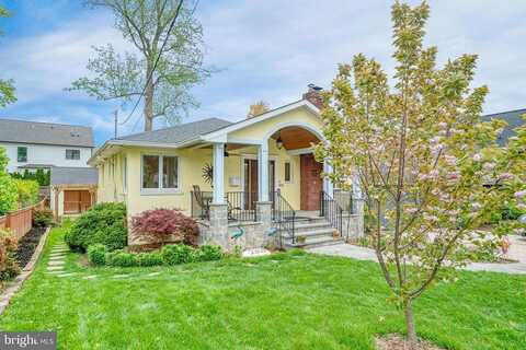 Kentucky, ARLINGTON, VA 22205
