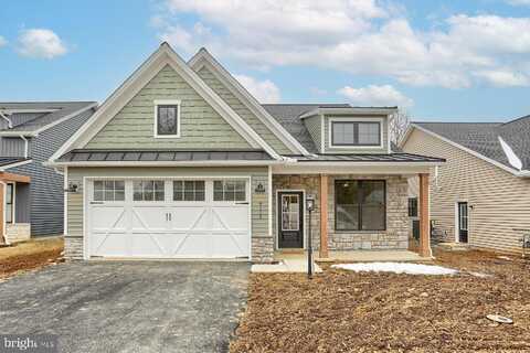 Locust Rd, CAMP HILL, PA 17011