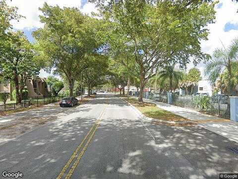 N Miami Lakeway N, Miami Lakes, FL 33014