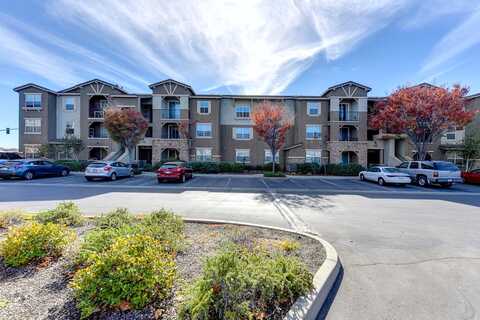 Whitney Ranch Pky, Rocklin, CA 95765