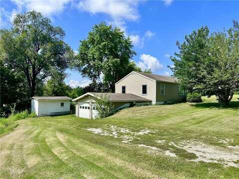 906 W 13th Court, Trenton, MO 64683