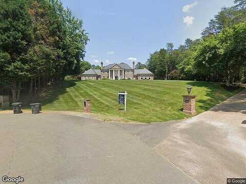 Oakmont, OAKTON, VA 22124