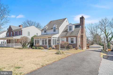 Manor, FOLSOM, PA 19033