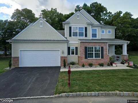 Burgundy, EASTON, PA 18040