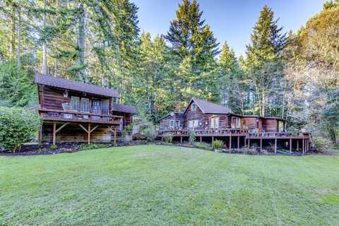 Hyla, BAINBRIDGE ISLAND, WA 98110