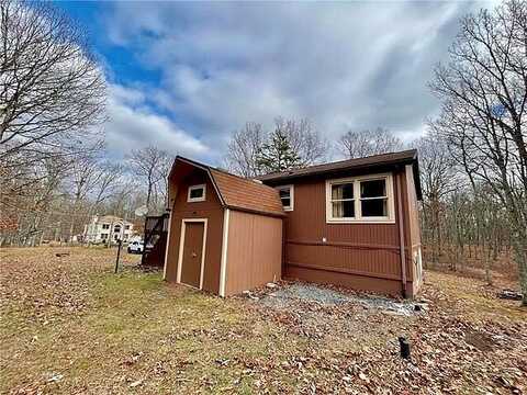 Deer, BUSHKILL, PA 18324