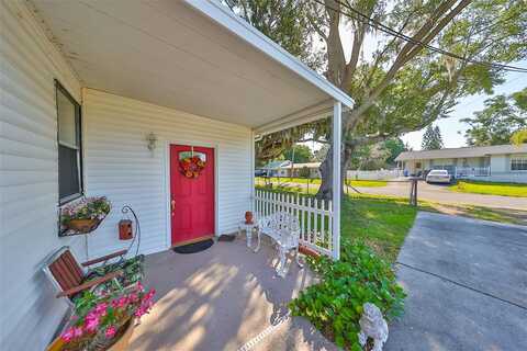 Ornelda, RUSKIN, FL 33570