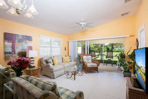 Ionio, NAPLES, FL 34114