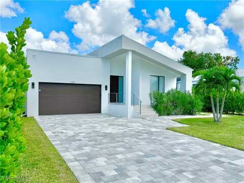 Karen, NAPLES, FL 34112